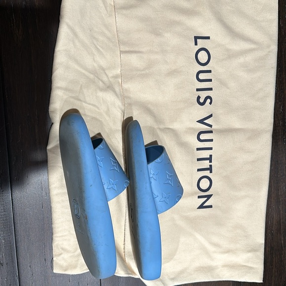 Like new - Picture 2 of 2